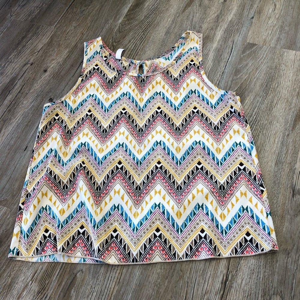 Bella D. Women’s Shirt